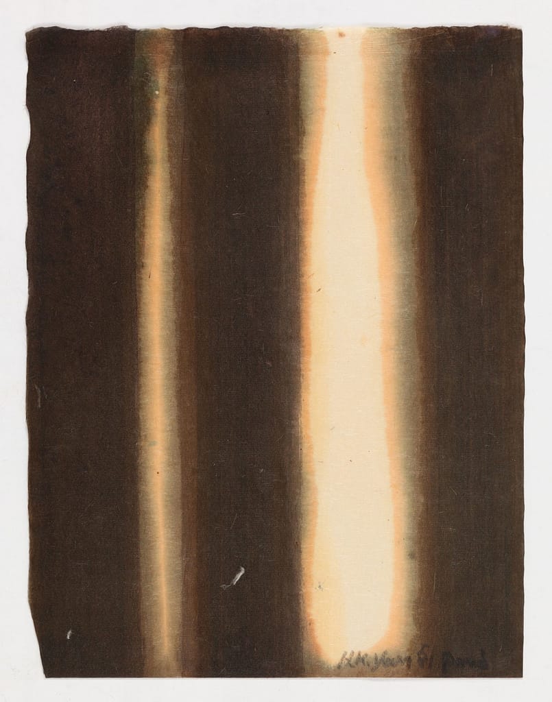 Yun Hyong-keun, Burnt Umber & Ultramarine, 1981. Oil painting on hanji, 32 x 24 cm.
© Yun Seong-ryeol. Courtesy of PKM Gallery.